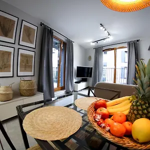  Apartman Browar Lubicz | Balcony | Elevator | Free Garage Lengyelország